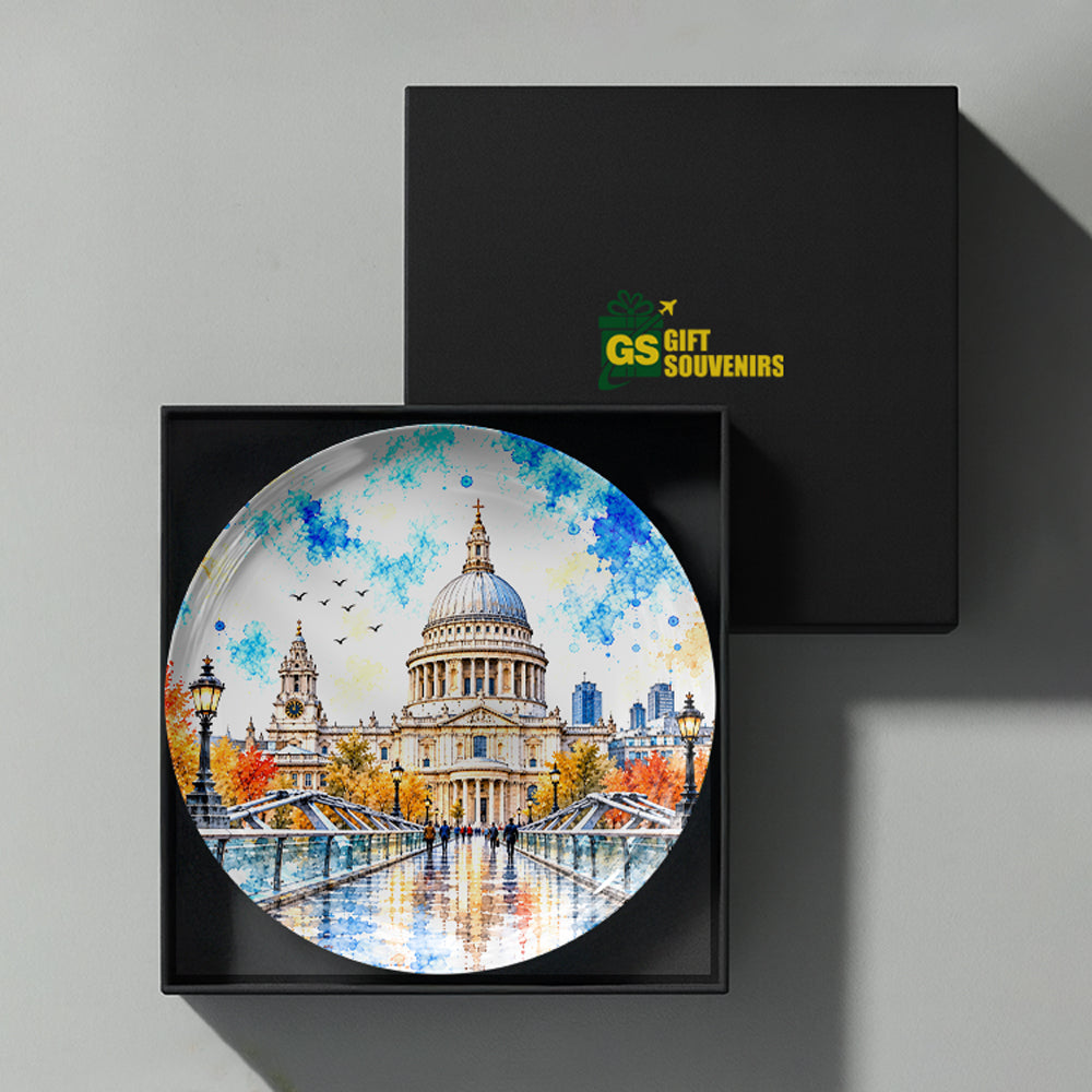 St. Paul’s Riverside Majesty ceramic wall plate inspired by the architectural grandeur and riverside charm of London.